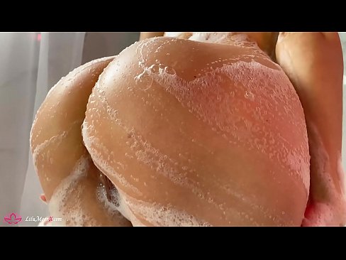 ❤️ Morena Masturba-se com Vibrador para Orgasmo Intenso no Duche ❤️ Sexo superior em nós ❤